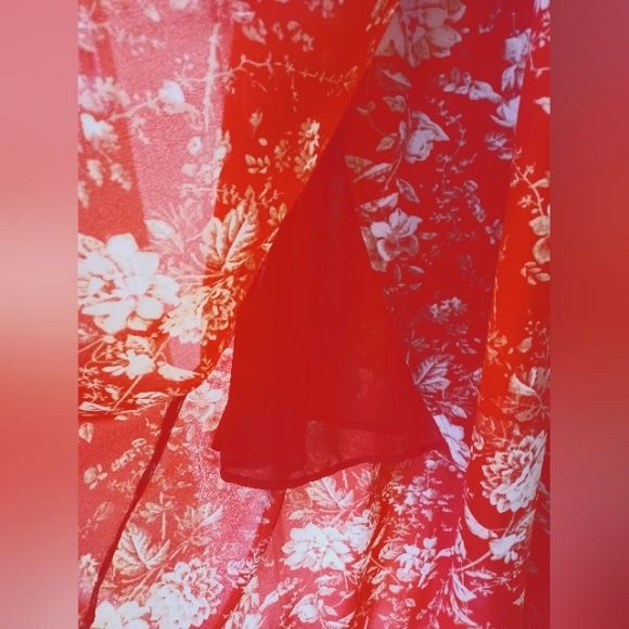 Dex Halter Dress - Size M - Picture 7 of 7